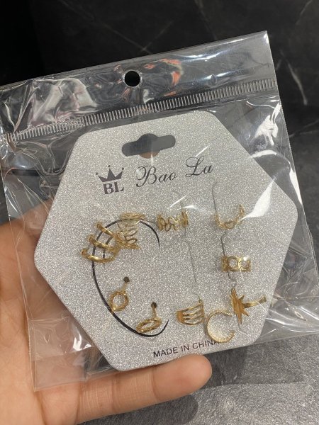 حلق أذن👂🏻😍